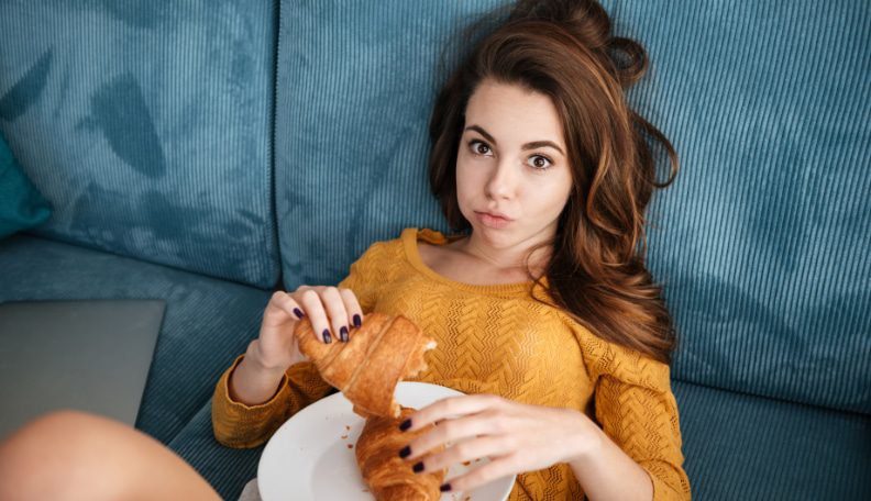 Self-Sabotaging a Relationship: Why We Do It, 43 Signs & Ways to Break Free