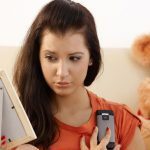 7 Resolute Ways to Resist the Urge to Call Your Ex