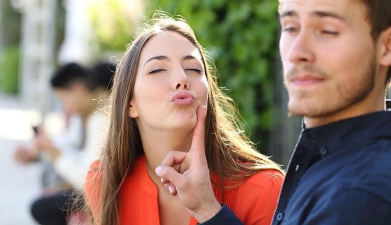 18 Bad Habits that’ll Make Your Partner Want to Leave You
