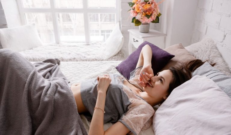 In a Relationship but Can’t Stop Thinking About Someone Else? Here’s What to Do