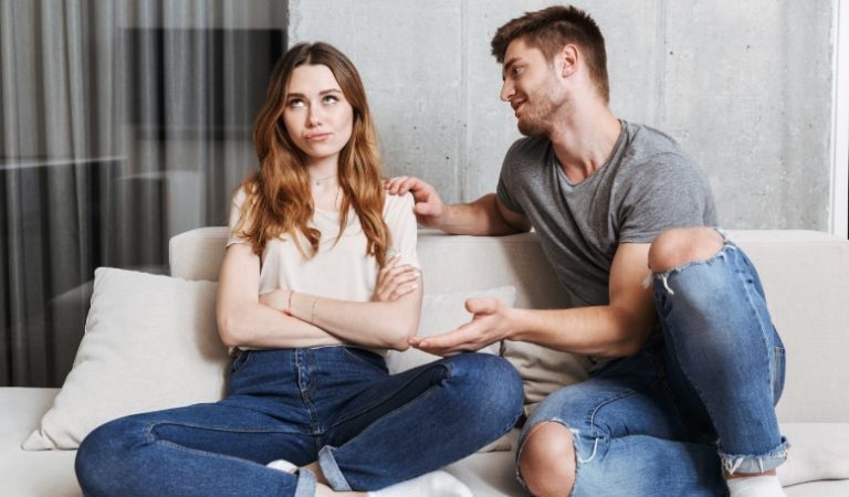 How to Make Things Less Awkward After a Fight & Reconnect Like a Pro