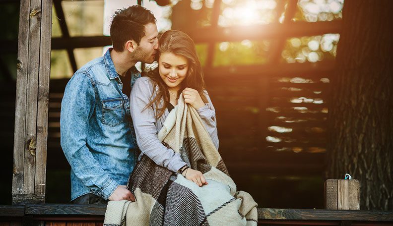 Love vs. Being In Love: 20 Psychology Clues to Decode What You’re Feeling