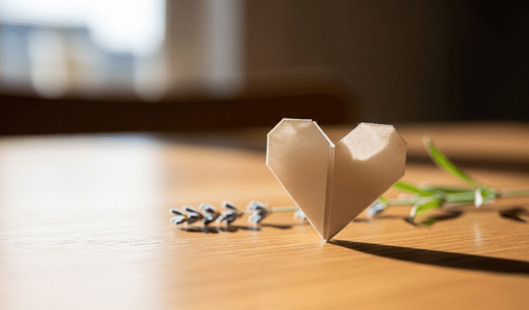 15 Small Gestures Women Always Notice to Effortlessly Win Her Heart