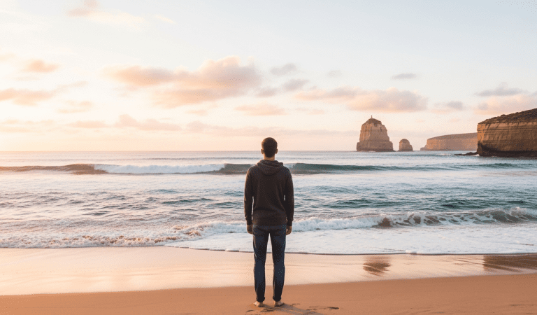 Budget Solo Travel Australia: Top Money-Saving Hacks for 23–30 Year Olds