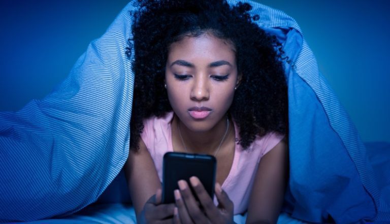 Uncertainty in a Relationship: How It Feels, Why It Happens & 32 Smart Ways to Fix It Dating Tips