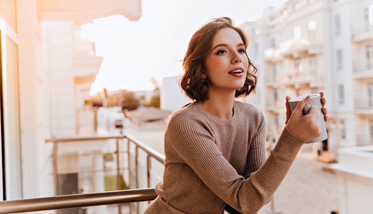 33 Telltale Signs Your Relationship is on the Rocks (and the Valuable Lessons Ending It Will Teach You) Dating Tips